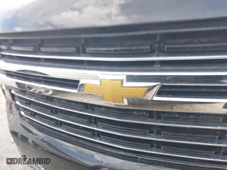 2021 Chevrolet Tahoe LT with VIN 1GNSCNKD8MR248213, listed as a IAAI auction lot 41173322 with 121,393 mi miles. Bid and sale history available at carsss.com. Image 21.