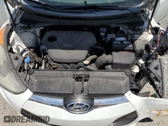 2013 Hyundai Veloster w/Gray Int with VIN KMHTC6AD1DU166305, listed as a Copart auction lot 60371385 with 88,101 mi miles and Salvage title. Bid and sale history available at DreamBid. Image 11.