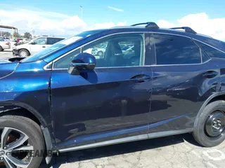 2022 Lexus RX with VIN 2T2HZMAA1NC226807, listed as a IAAI auction lot 41795157 with 38,073 mi miles. Bid and sale history available at carsss.com. Image 14.