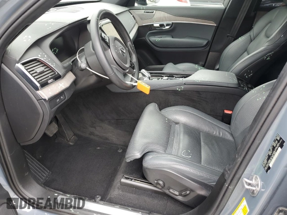 2023 Volvo XC90 Ultimate Dark Theme with VIN YV4H60CX0P1994032, listed as a Copart auction lot 55534415 with 17,582 mi miles and Salvage title. Bid and sale history available at DreamBid. Image 7.