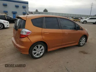 2009 Honda Fit Sport z VIN JHMGE88429S025410, wystawiony jako Copart lot #84963934 z przebiegiem 122 807 mil mil oraz Szkoda całkowita • Salvage title. Historia ofert i sprzedaży dostępna na DreamBid. Obrazek 3.
