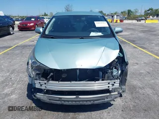2016 Toyota Prius Four z VIN JTDKARFU0G3016597, wystawiony jako IAAI lot #42034214 z przebiegiem 125 799 mil mil oraz . Historia ofert i sprzedaży dostępna na DreamBid. Obrazek 6.