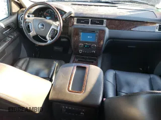 2010 GMC Yukon Denali with VIN 1GKUCEEF8AR193745, listed as a Copart auction lot 79361673 with 140,524 mi miles and Salvage Title. Bid and sale history available at carsss.com. Image 8.
