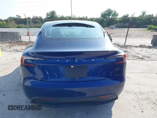 2024 Tesla Model 3 z VIN 5YJ3E1EA4RF751347, wystawiony jako IAAI lot #42185531 z przebiegiem 9328 mil mil oraz . Historia ofert i sprzedaży dostępna na DreamBid. Obrazek 15.