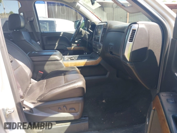 2015 Chevrolet Silverado 1500 LTZ with VIN 3GCUKSEC6FG510061, listed as a IAAI auction lot 40384385 with 156,882 mi miles. Bid and sale history available at carsss.com. Image 5.