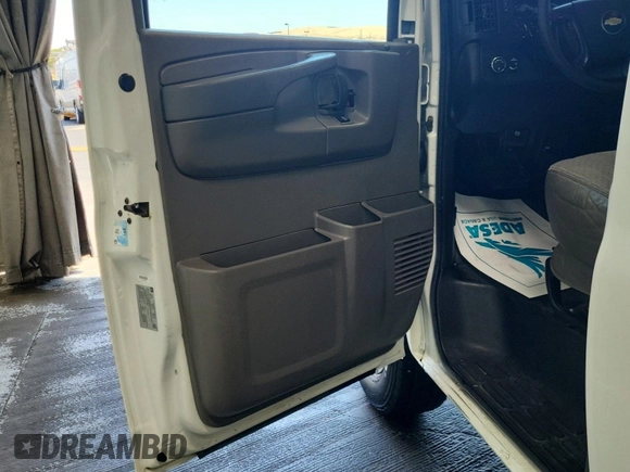 2012 Chevrolet Express Cargo with VIN 1GCWGFCA8C1179156, listed as a IAAI auction lot 42667299 with 168,910 mi miles and . Bid and sale history available at DreamBid. Image 60.
