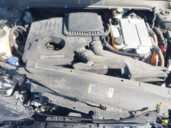 2018 Ford Fusion Hybrid SE with VIN 3FA6P0LU5JR257120, listed as a IAAI auction lot 41859050 with 142,524 mi miles. Bid and sale history available at carsss.com. Image 10.