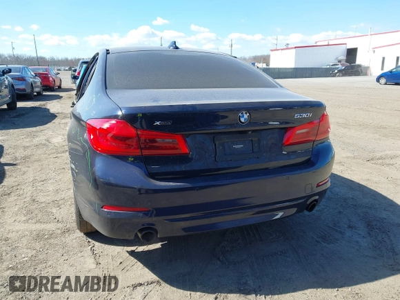 2019 BMW 5 Series 530i xDrive z VIN WBAJA7C55KG912518, wystawiony jako IAAI lot #41846385 z przebiegiem 58 262 mil mil oraz . Historia ofert i sprzedaży dostępna na DreamBid. Obrazek 16.