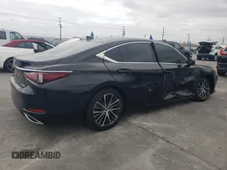 2023 Lexus ES 350 with VIN 58ADZ1B1XPU147601, listed as a Copart auction lot 53552325 with 43,493 mi miles and Salvage Title. Bid and sale history available at DreamBid. Image 3.