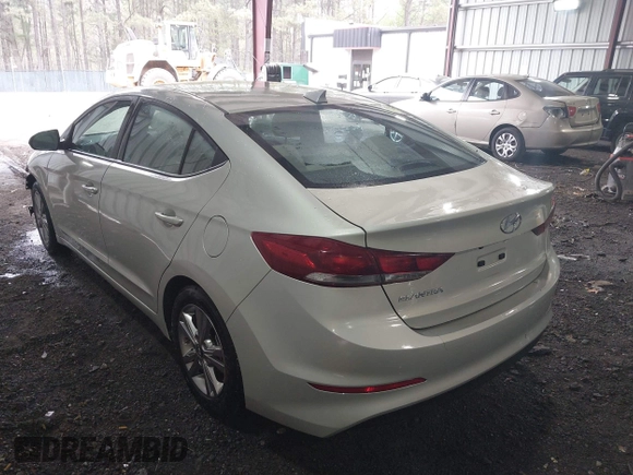 2018 Hyundai Elantra SEL z VIN KMHD84LF1JU499186, wystawiony jako IAAI lot #41950942 z przebiegiem 28 198 mil mil oraz . Historia ofert i sprzedaży dostępna na DreamBid. Obrazek 3.