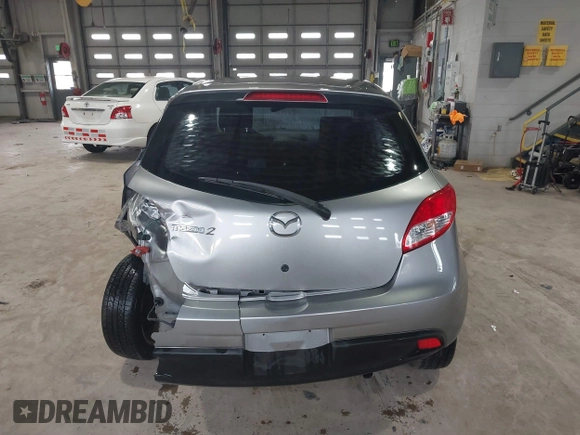 2012 Mazda 2 Touring with VIN JM1DE1LY8C0140439, listed as a IAAI auction lot 41866835 with 122,512 mi miles. Bid and sale history available at carsss.com. Image 16.