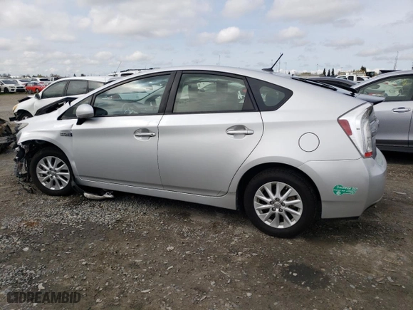 2014 Toyota Prius Plug-In with VIN JTDKN3DP3E3062081, listed as a Copart auction lot 49536725 with 138,378 mi miles and Salvage Title. Bid and sale history available at carsss.com. Image 2.
