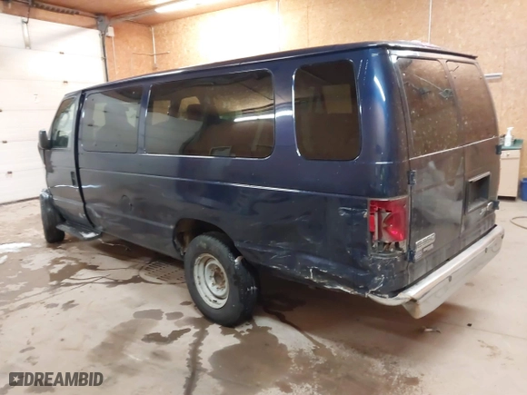 2012 Ford Econoline Wagon XL with VIN 1FBSS3BL8CDA76742, listed as a IAAI auction lot 41168179 with 250,991 mi miles. Bid and sale history available at carsss.com. Image 3.