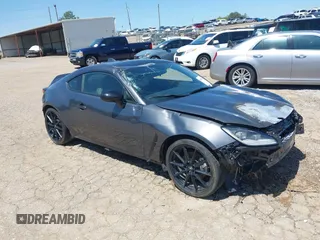 2024 Toyota 86 Premium z VIN JF1ZNBE1XR8756803, wystawiony jako IAAI lot #41990186 z przebiegiem 10 414 mil mil oraz . Historia ofert i sprzedaży dostępna na DreamBid. Obrazek 1.
