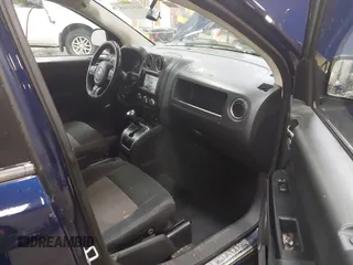 2012 Jeep Compass Latitude with VIN 1C4NJDEB8CD588277, listed as a IAAI auction lot 41511408 with 114,965 mi miles. Bid and sale history available at carsss.com. Image 5.