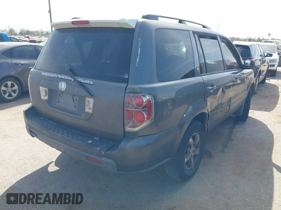 2008 Honda Pilot SE z VIN 5FNYF28328B010912, wystawiony jako IAAI lot #41791807 z przebiegiem 247 065 mil mil oraz . Historia ofert i sprzedaży dostępna na DreamBid. Obrazek 4.