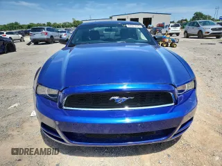 2014 Ford Mustang V6 z VIN 1ZVBP8AM2E5297686, wystawiony jako Copart lot #60561645 z przebiegiem 161 604 mil mil oraz Szkoda całkowita • Salvage title. Historia ofert i sprzedaży dostępna na DreamBid. Obrazek 5.