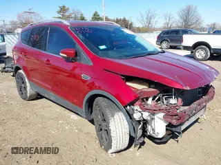 2016 Ford Escape Titanium with VIN 1FMCU9J98GUB42453, listed as a IAAI auction lot 41760110 with 116,452 mi miles. Bid and sale history available at carsss.com. Image 1.