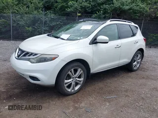 2011 Nissan Murano S z VIN JN8AZ1MWXBW151060, wystawiony jako IAAI lot #42548252 z przebiegiem 139 930 mil mil oraz . Historia ofert i sprzedaży dostępna na DreamBid. Obrazek 2.