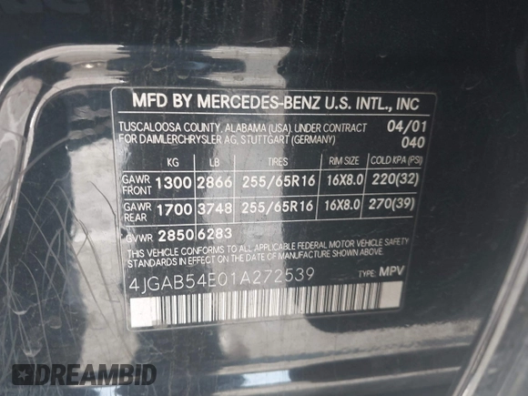 2001 Mercedes-Benz M-Class with VIN 4JGAB54E01A272539, listed as a IAAI auction lot 42124321 with 272,098 mi miles. Bid and sale history available at carsss.com. Image 9.