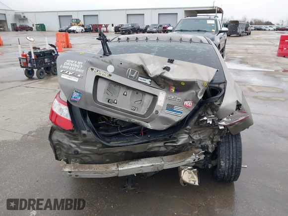 2006 Honda Civic Cpe LX with VIN 2HGFG11686H559025, listed as a IAAI auction lot 41564965 with 279,475 mi miles. Bid and sale history available at carsss.com. Image 17.