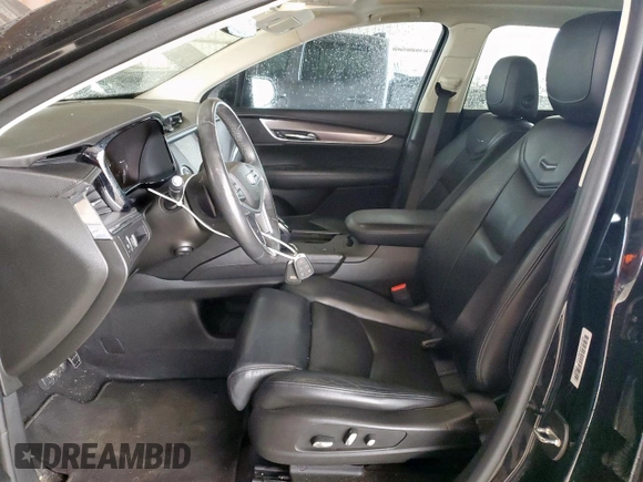 2017 Cadillac XT5 Luxury FWD with VIN 1GYKNBRS0HZ102572, listed as a Copart auction lot 58565705 with 160,798 mi miles and Salvage title. Bid and sale history available at DreamBid. Image 7.