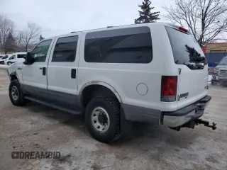 2003 Ford Excursion XLT with VIN 1FMNU41S53ED48526, listed as a Copart auction lot 41813965 with 190,952 mi miles and Salvage title. Bid and sale history available at DreamBid. Image 2.