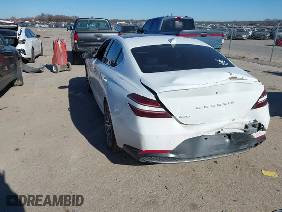 2022 Genesis G70 2.0T with VIN KMTG34TA7NU103998, listed as a IAAI auction lot 41144708 with 88,553 mi miles. Bid and sale history available at carsss.com. Image 3.