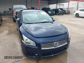 2014 Nissan Maxima SV z VIN 1N4AA5APXEC498052, wystawiony jako IAAI lot #41810006 z przebiegiem 133 342 mil mil oraz . Historia ofert i sprzedaży dostępna na DreamBid. Obrazek 1.