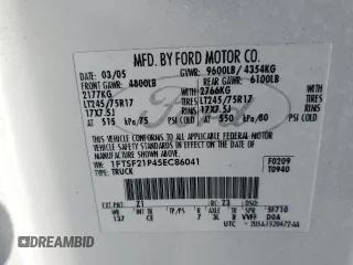 2005 Ford F-250 XL with VIN 1FTSF21P45EC86041, listed as a Copart auction lot 87603895 with 162,299 mi miles and Salvage Title. Bid and sale history available at DreamBid. Image 14.