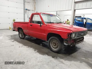 1987 Toyota Pickup with VIN JT4RN50R8H0221202, listed as a IAAI auction lot 40500429 with 304,229 mi miles and . Bid and sale history available at DreamBid. Image 1.