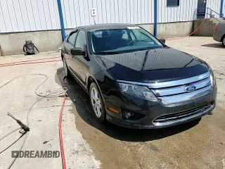 2012 Ford Fusion SE z VIN 3FAHP0HG8CR421796, wystawiony jako Copart lot #52534695 z przebiegiem 186 448 mil mil oraz Nie do naprawy • Non repairable. Historia ofert i sprzedaży dostępna na DreamBid. Obrazek 13.