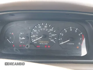2001 Toyota Camry CE z VIN 4T1BG22K51U083381, wystawiony jako IAAI lot #41482936 z przebiegiem 84 219 mil mil oraz . Historia ofert i sprzedaży dostępna na DreamBid. Obrazek 7.