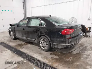 2016 Volkswagen Passat SE with VIN 1VWBS7A33GC056668, listed as a IAAI auction lot 41544363 with 120,605 mi miles and . Bid and sale history available at DreamBid. Image 3.