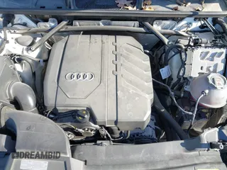 2023 Audi Q5 S line Premium Plus z VIN WA1EAAFY3P2116212, wystawiony jako IAAI lot #41779665 z przebiegiem 32 605 mil mil oraz . Historia ofert i sprzedaży dostępna na DreamBid. Obrazek 10.