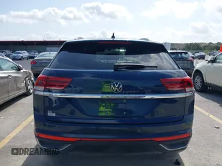 2021 Volkswagen Atlas SE z VIN 1V2WC2CA4MC232301, wystawiony jako IAAI lot #42538962 z przebiegiem Nie podano mil oraz . Historia ofert i sprzedaży dostępna na DreamBid. Obrazek 17.