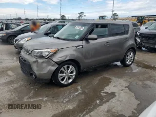 2016 Kia Soul + with VIN KNDJP3A55G7333467, listed as a Copart auction lot 87922385 with 166,646 mi miles and Salvage Title. Bid and sale history available at carsss.com. Image 1.