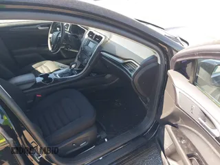 2016 Ford Fusion SE with VIN 3FA6P0HD6GR298714, listed as a IAAI auction lot 42128922 with 181,093 mi miles. Bid and sale history available at carsss.com. Image 5.