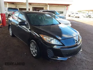 2013 Mazda Mazda3 i Sport with VIN JM1BL1U88D1711290, listed as a IAAI auction lot 41756747 with 100,570 mi miles. Bid and sale history available at carsss.com. Image 1.