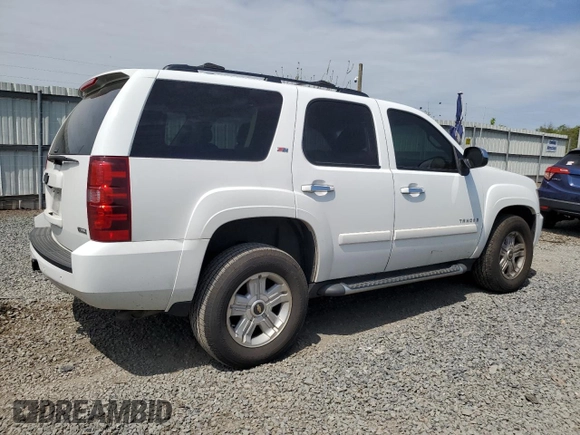 2008 Chevrolet Tahoe 3LT z VIN 1GNFK13068R145029, wystawiony jako Copart lot #55049795 z przebiegiem 167 835 mil mil oraz Szkoda całkowita • Salvage title. Historia ofert i sprzedaży dostępna na DreamBid. Obrazek 3.
