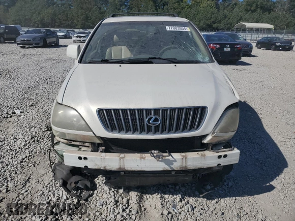 2000 Lexus RX 300 with VIN JT6GF10U1Y0064850, listed as a Copart auction lot 77003934 with Not Provided miles and Salvage Title. Bid and sale history available at carsss.com. Image 5.