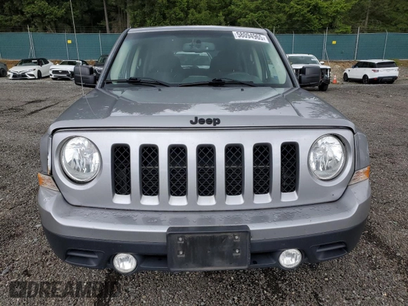 2015 Jeep Patriot Altitude z VIN 1C4NJRBB3FD426238, wystawiony jako Copart lot #58094965 z przebiegiem 107 969 mil mil oraz Szkoda całkowita • Salvage title. Historia ofert i sprzedaży dostępna na DreamBid. Obrazek 5.