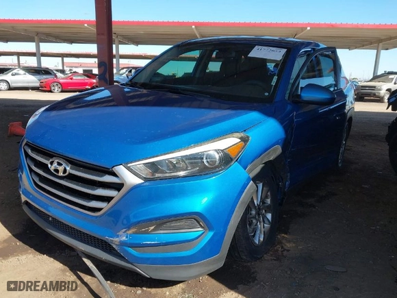 2017 Hyundai Tucson SE with VIN KM8J23A48HU423121, listed as a IAAI auction lot 41772059 with 72,082 mi miles. Bid and sale history available at carsss.com. Image 2.