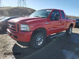 2005 Ford Super Duty F-250 XL with VIN 1FTSX21P95EB24578, listed as a Copart auction lot 47123185 with 135,430 mi miles and Salvage Title. Bid and sale history available at carsss.com. Image 1.