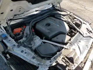 2018 BMW 5 Series 530e with VIN WBAJA9C53JB251207, listed as a Copart auction lot 82138955 with 93,112 mi miles and Salvage title. Bid and sale history available at DreamBid. Image 14.