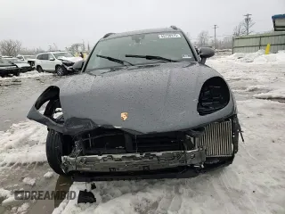 2017 Porsche Macan S with VIN WP1AB2A55HLB13147, listed as a Copart auction lot 45738975 with 80,976 mi miles and Salvage Title. Bid and sale history available at DreamBid. Image 15.