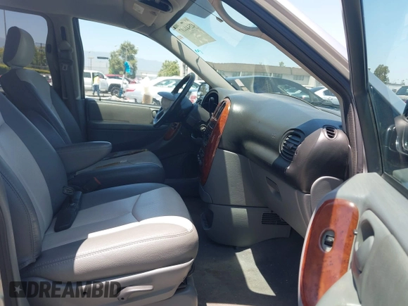 2005 Dodge Caravan SXT с VIN 2D4GP44L25R401250, выставлен на аукционе IAAI как лот 42544407 с пробегом 91 835 миль миль и . История ставок и продаж доступна на DreamBid. Изображение 5.