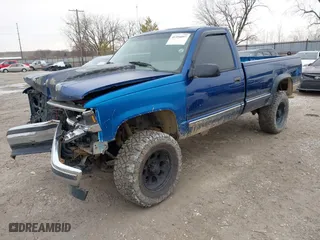 1994 Chevrolet C/K 1500 with VIN 1GCEK14K2RE118777, listed as a IAAI auction lot 41556097 with 142,995 mi miles. Bid and sale history available at carsss.com. Image 17.
