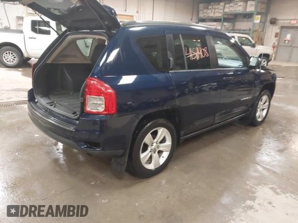 2012 Jeep Compass Latitude with VIN 1C4NJDEB8CD588277, listed as a IAAI auction lot 41511408 with 114,965 mi miles. Bid and sale history available at carsss.com. Image 4.