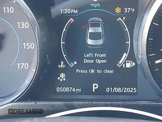 2017 Jaguar XF 35t Premium with VIN SAJBD4BV4HCY47645, listed as a IAAI auction lot 41283443 with 50,874 mi miles. Bid and sale history available at carsss.com. Image 15.